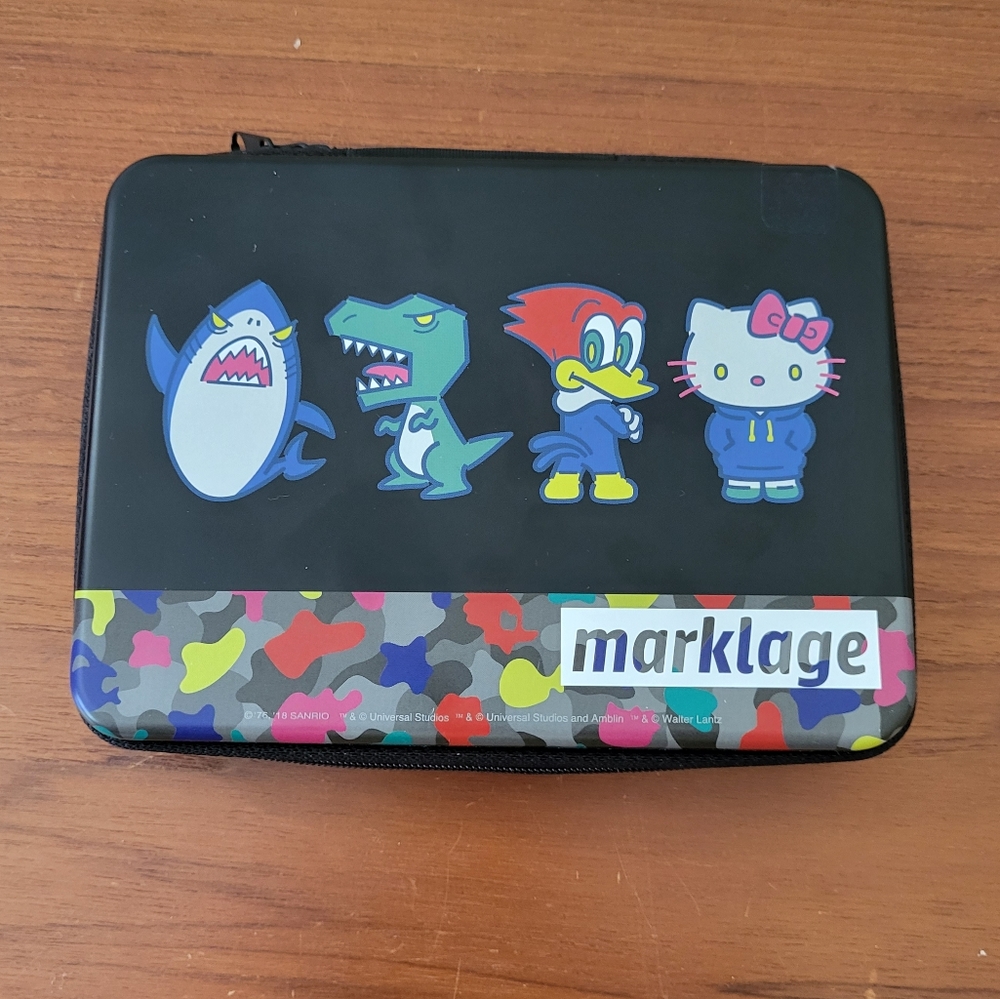 Universal Studios Japan Marklage Zippered Metal Case Hello Kitty Jaws